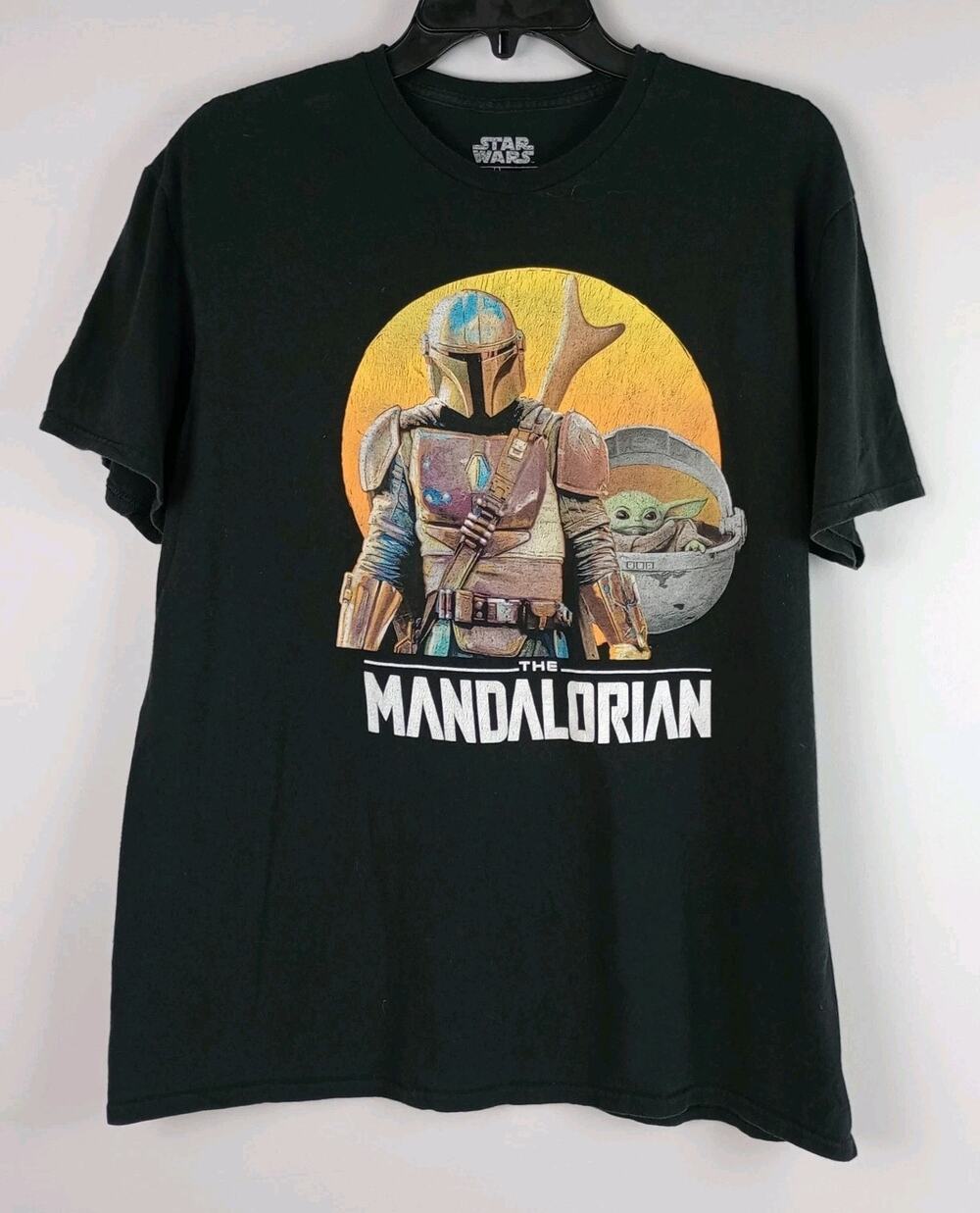 Star Wars Mens L Black The Mandalorian Mandu Grogu Baby Yoda Graphic‎ Tshirt